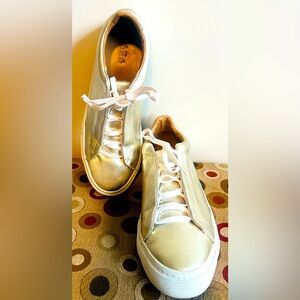 Zara Trafaluc Womans Sneakers Metalic Gold  eU 41